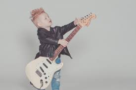 Atelier "du courant pour ma guitare électrique"